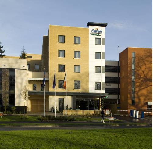 Santry, Dublin Ierland promotiecode Booking.com